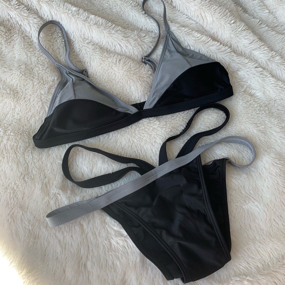 Strappy Color Block Bikini Set